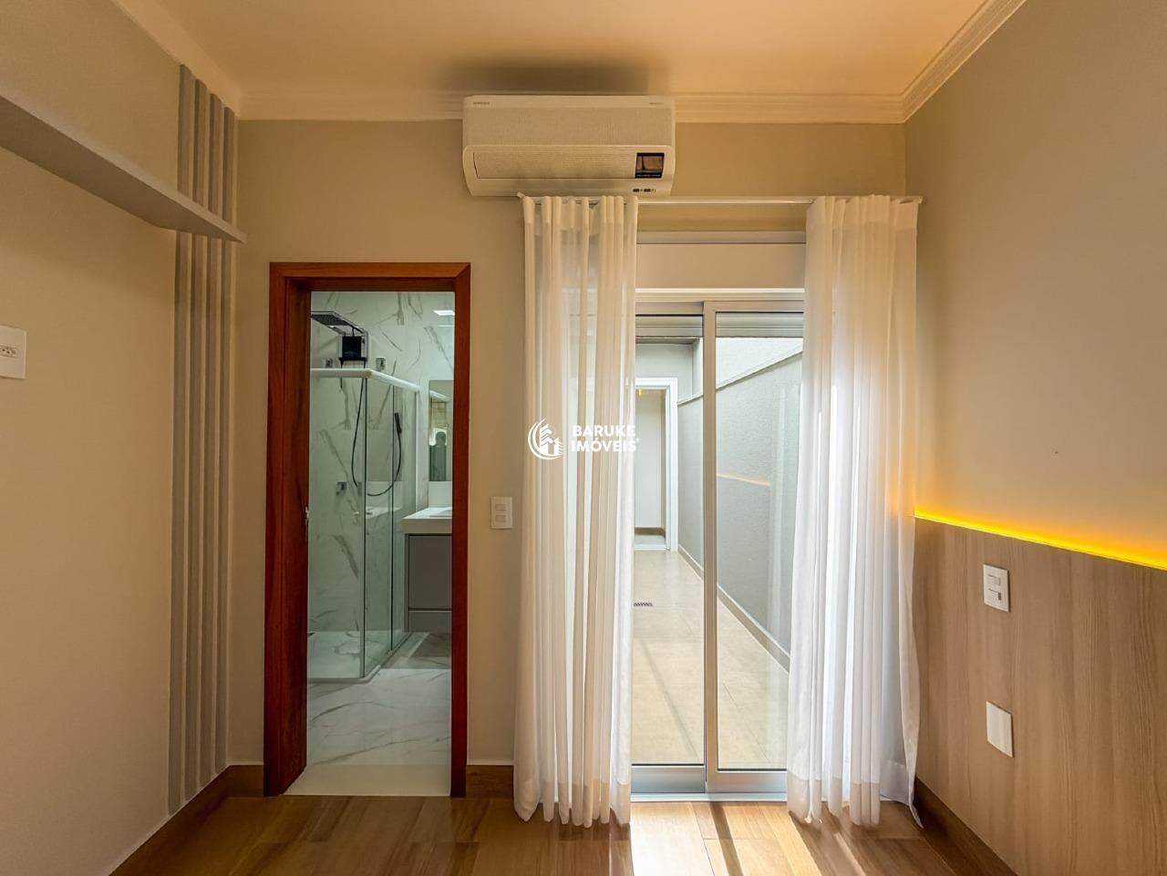 Casa de condomínio à venda no bairro JARDIM RESIDENCIAL MARIA DULCEIndaiatuba: 