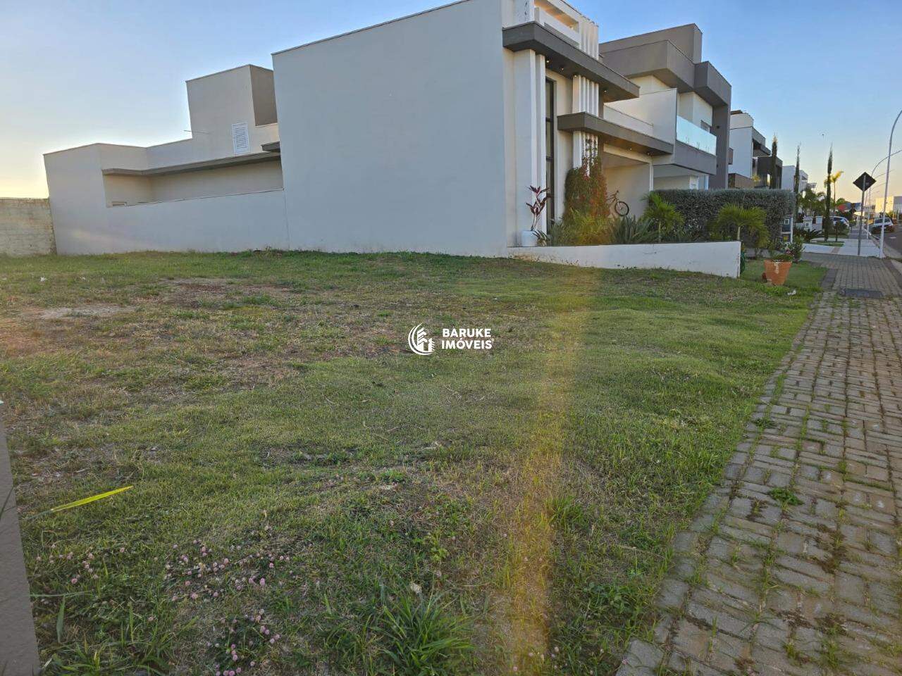 Terreno à venda no bairro JARDIM RESIDENCIAL DONA MARIA JOSÉIndaiatuba: 