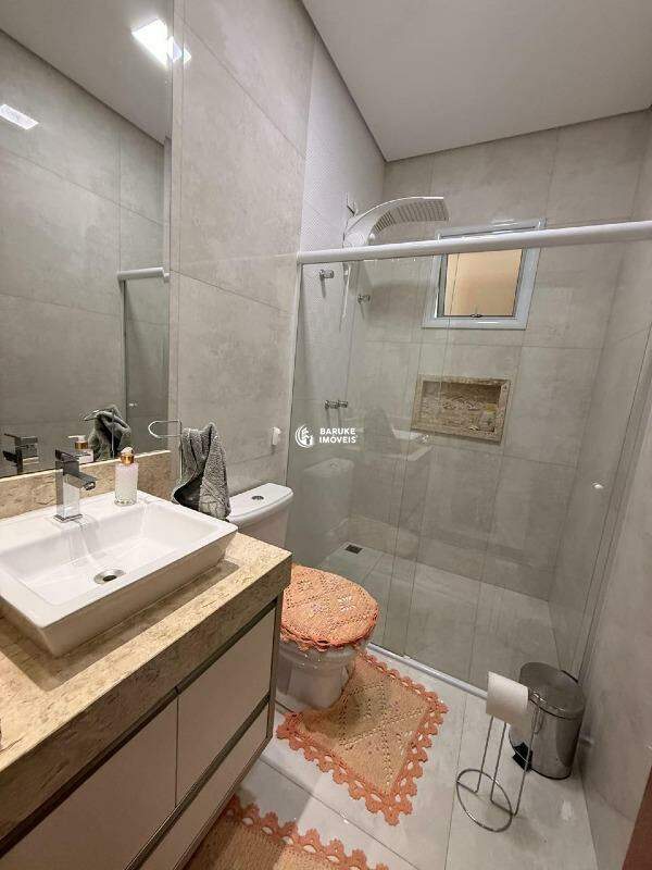 Casa de condomínio à venda no bairro JARDINS DO IMPÉRIOIndaiatuba: 