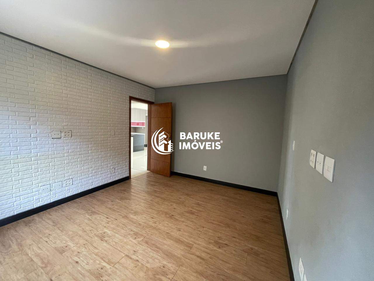 Casa de condomínio à venda no bairro JARDIM RESERVA BOM VIVER DE INDAIATUBAIndaiatuba: 