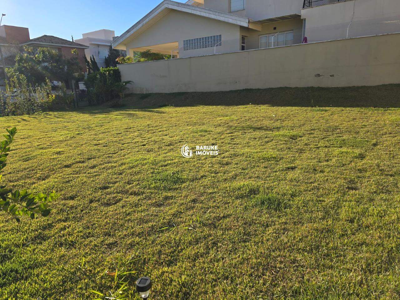 Terreno à venda no bairro JARDIM RESIDENCIAL SANTA CLARAIndaiatuba: 