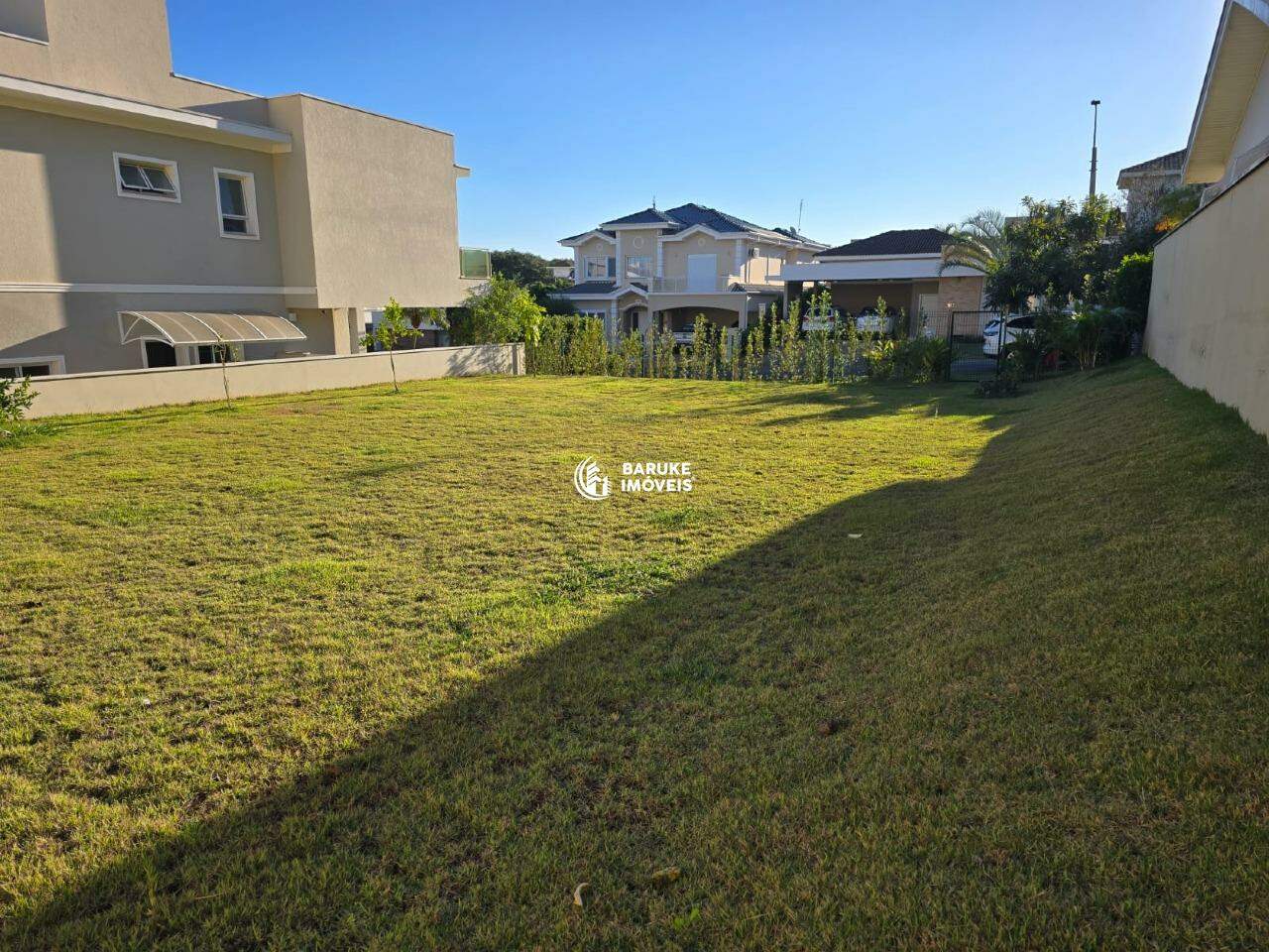 Terreno à venda no bairro JARDIM RESIDENCIAL SANTA CLARAIndaiatuba: 