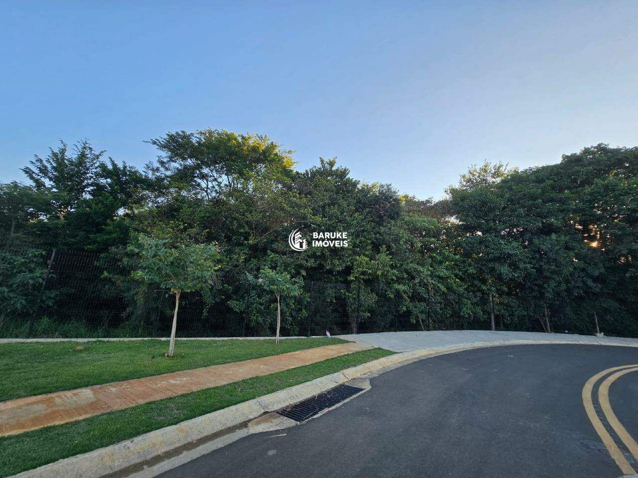 Terreno à venda no bairro Jardim Residencial Reserva da MataIndaiatuba: 