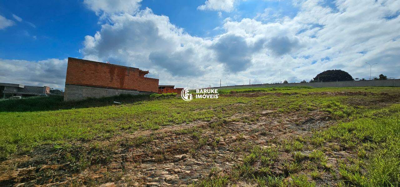 Terreno à venda no bairro RESIDENCIAL CASA DO LAGOIndaiatuba: 