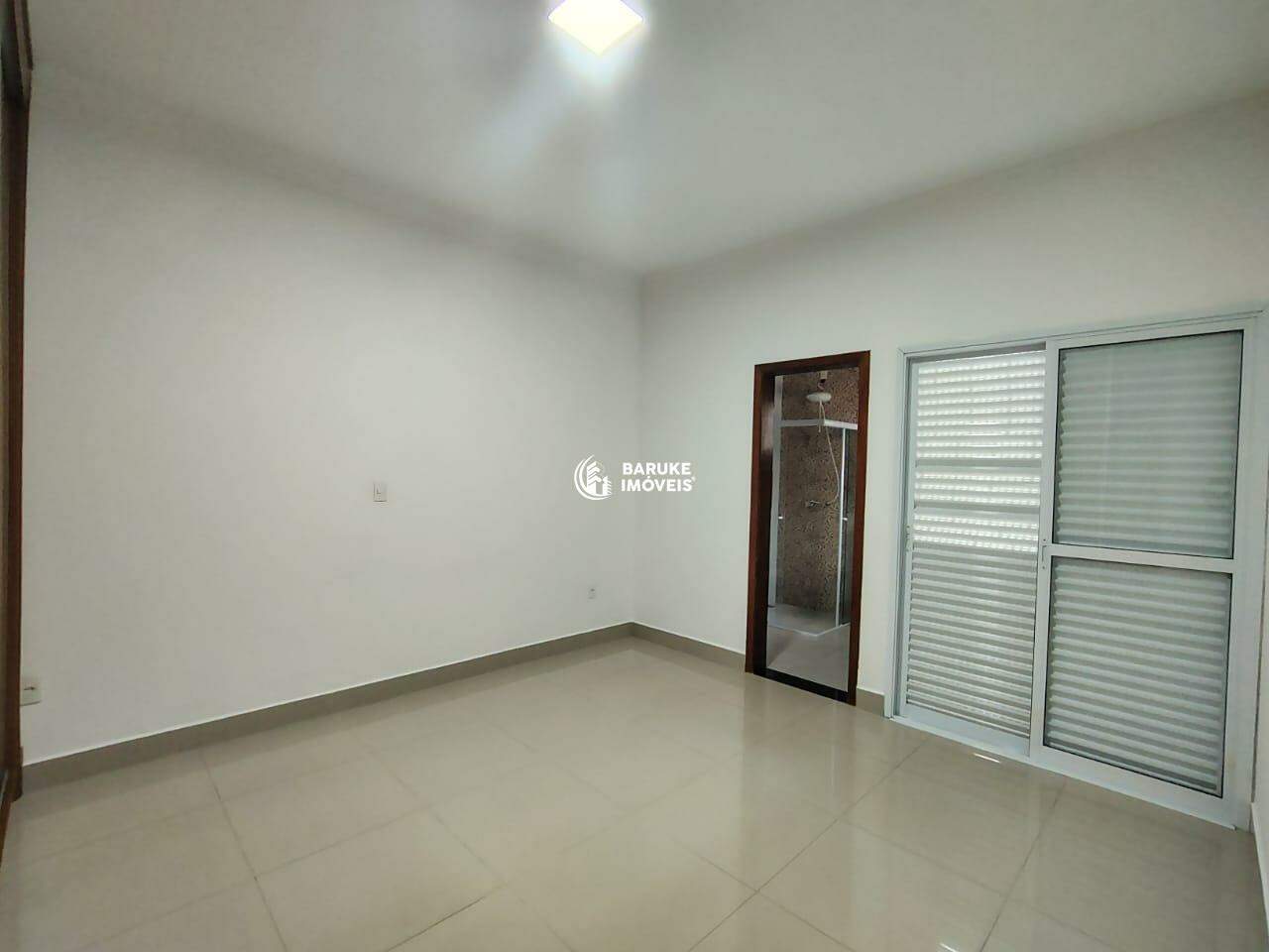 Casa de condomínio para aluguel no bairro JARDIM BRÉSCIAIndaiatuba: 