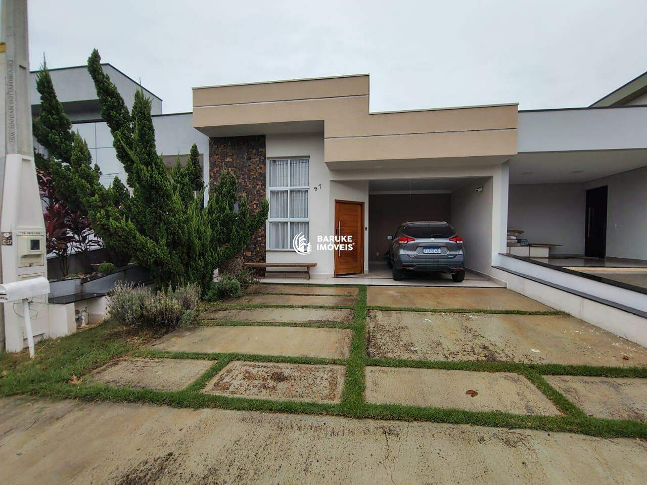 Casa de condomínio para aluguel no bairro JARDIM BRÉSCIAIndaiatuba: 