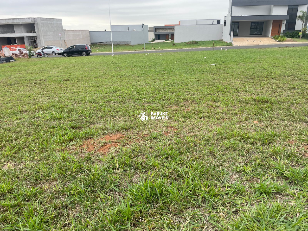 Terreno à venda no bairro JARDIM RESIDENCIAL DONA MARIA CANDIDAIndaiatuba: 