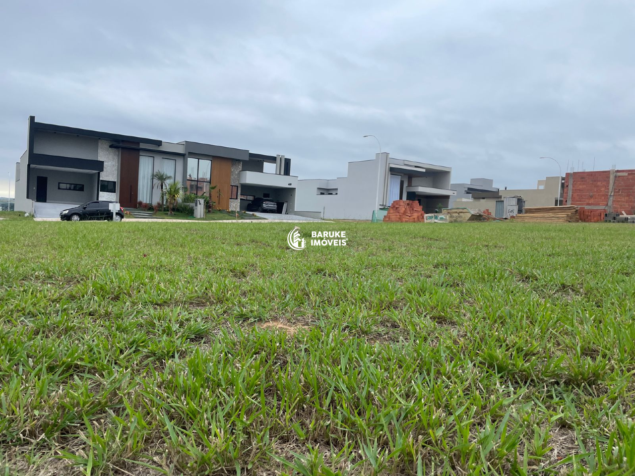 Terreno à venda no bairro JARDIM RESIDENCIAL DONA MARIA CANDIDAIndaiatuba: 