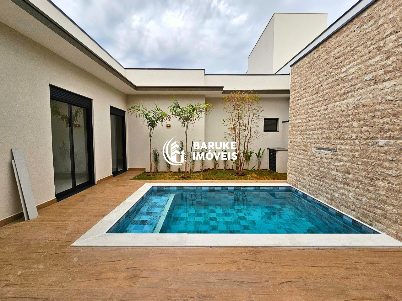 Casa de condomínio à venda no bairro RESIDENCIAL LONDON PARKIndaiatuba: 