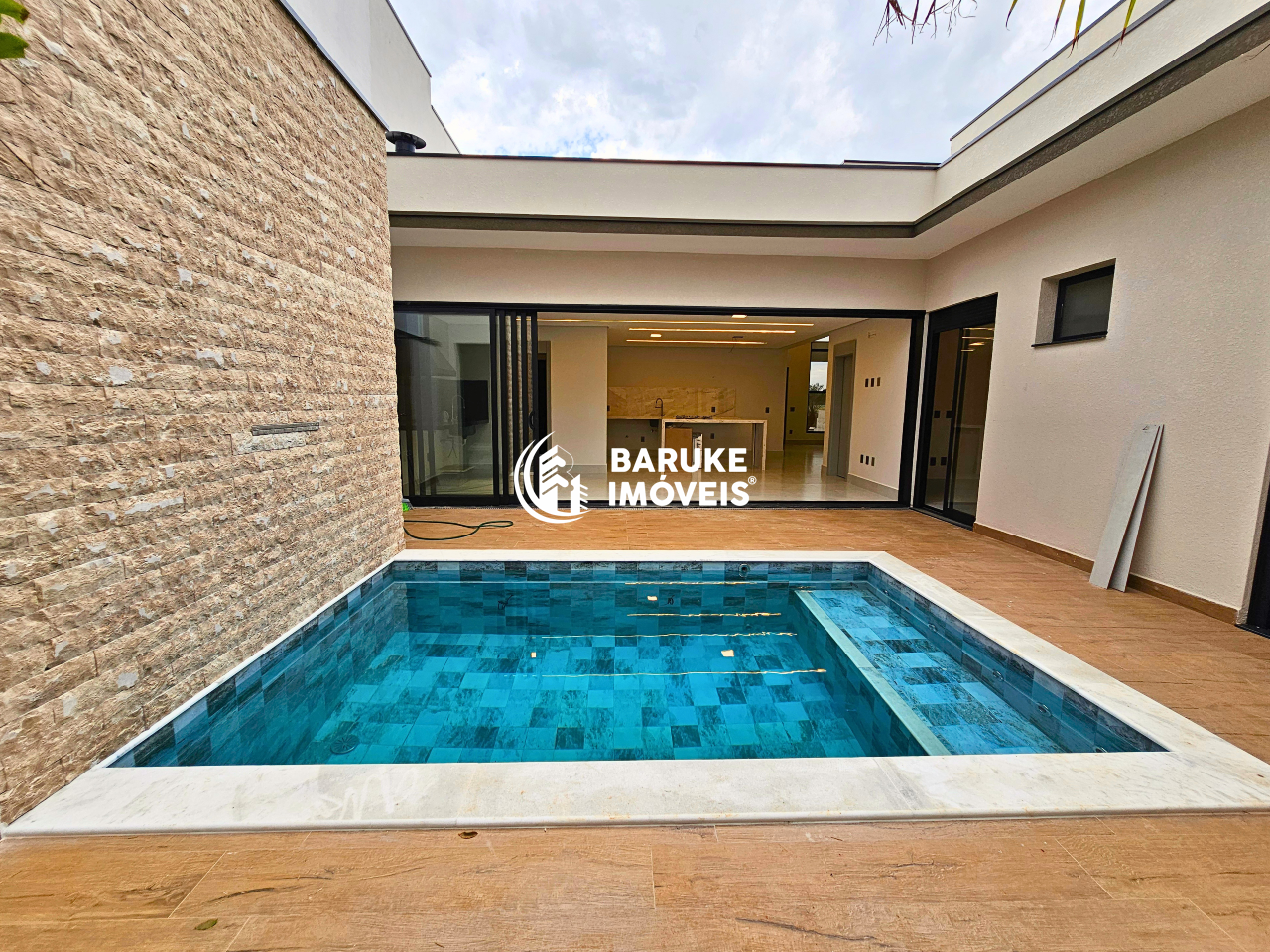 Casa de condomínio à venda no bairro RESIDENCIAL LONDON PARKIndaiatuba: 
