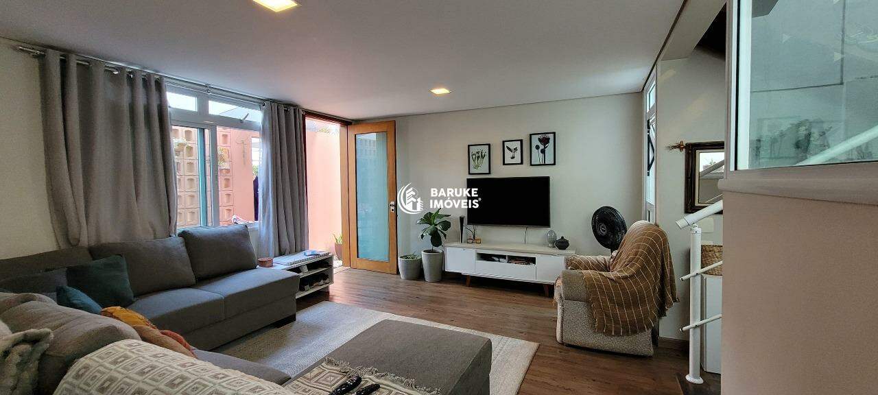 Casa de condomínio à venda no bairro Vila AuroraIndaiatuba: 