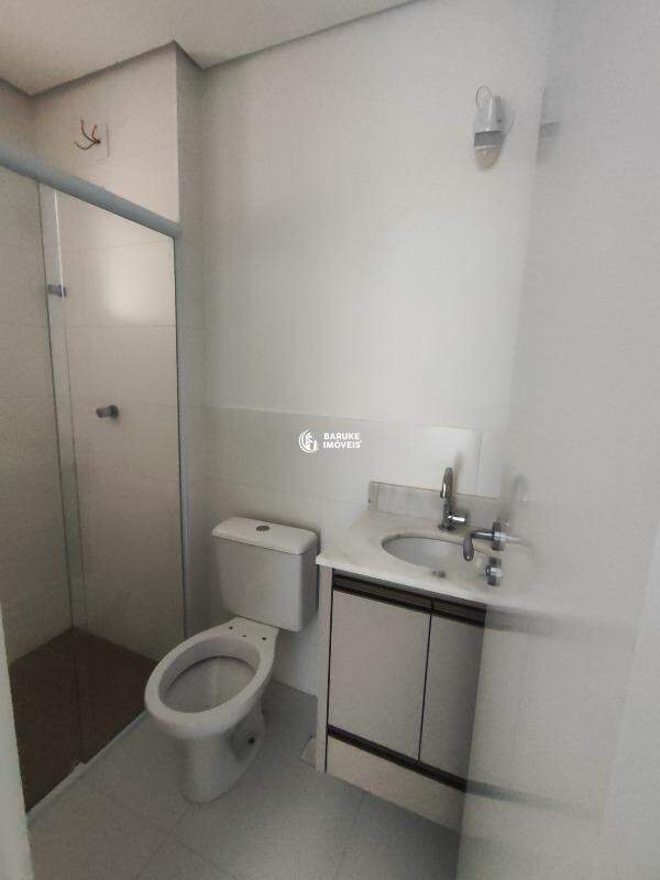 Apartamento para aluguel no bairro JARDIM SANTIAGOIndaiatuba: 