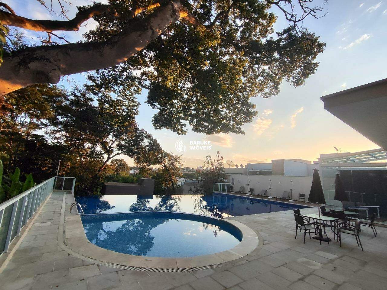 Apartamento para aluguel no bairro JARDIM SANTIAGOIndaiatuba: 