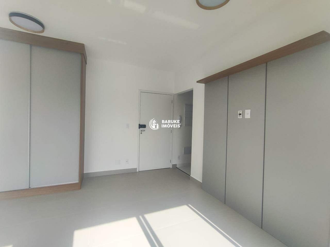 Apartamento para aluguel no bairro JARDIM SANTA CRUZIndaiatuba: 