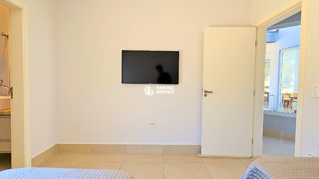 Casa de condomínio à venda no bairro ItapecericaSALTO: 