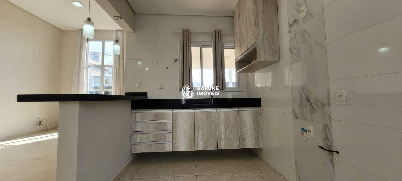 Casa de condomínio para aluguel no bairro JARDIM BRÉSCIAIndaiatuba: 