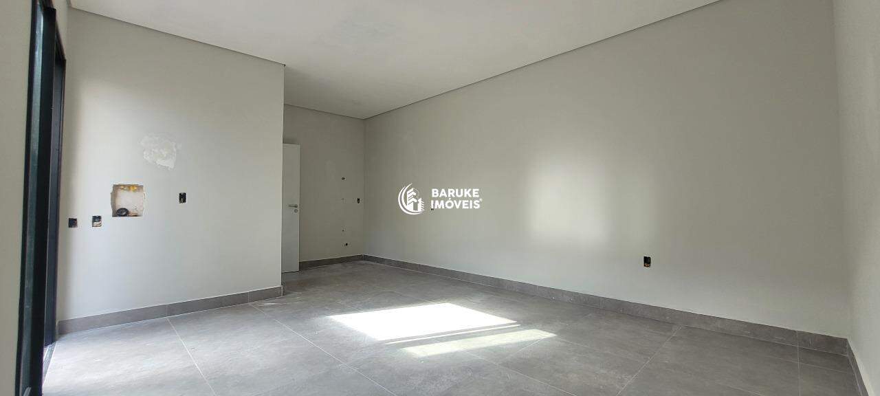Sala para aluguel no bairro Vila SfeirIndaiatuba: 