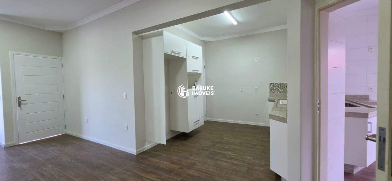 Casa de condomínio para aluguel no bairro JARDIM VISTA VERDEIndaiatuba: 