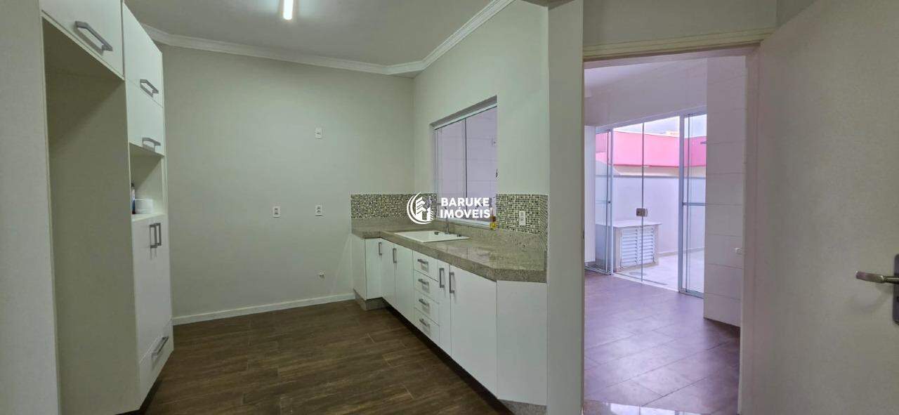 Casa de condomínio para aluguel no bairro JARDIM VISTA VERDEIndaiatuba: 