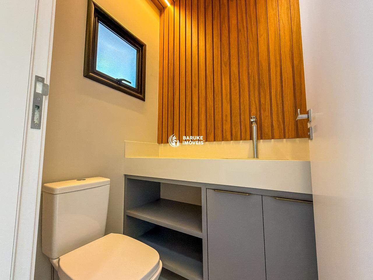 Casa de condomínio à venda no bairro JARDIM MANTOVAIndaiatuba: 