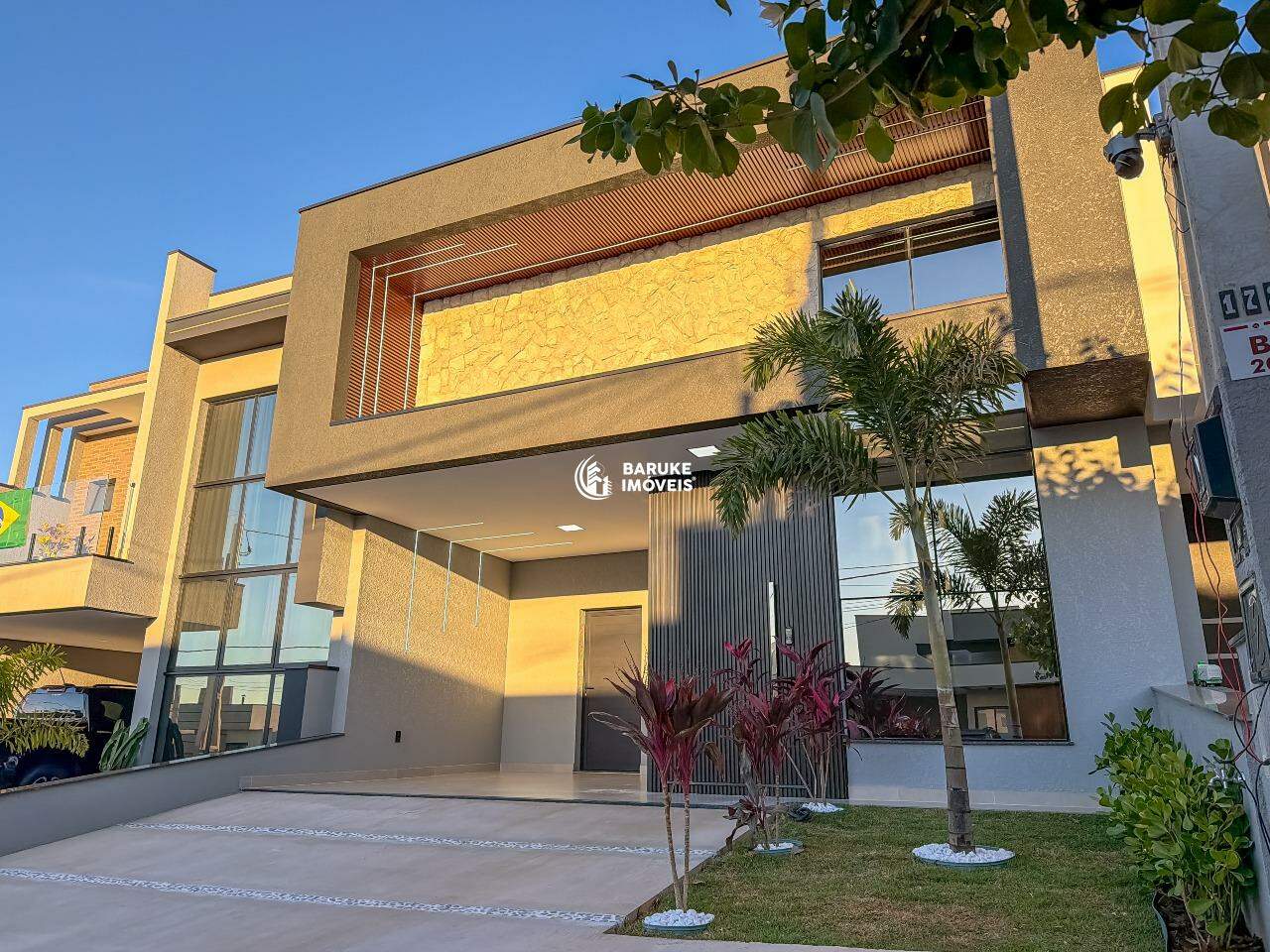 Casa de condomínio à venda no bairro JARDIM MANTOVAIndaiatuba: 