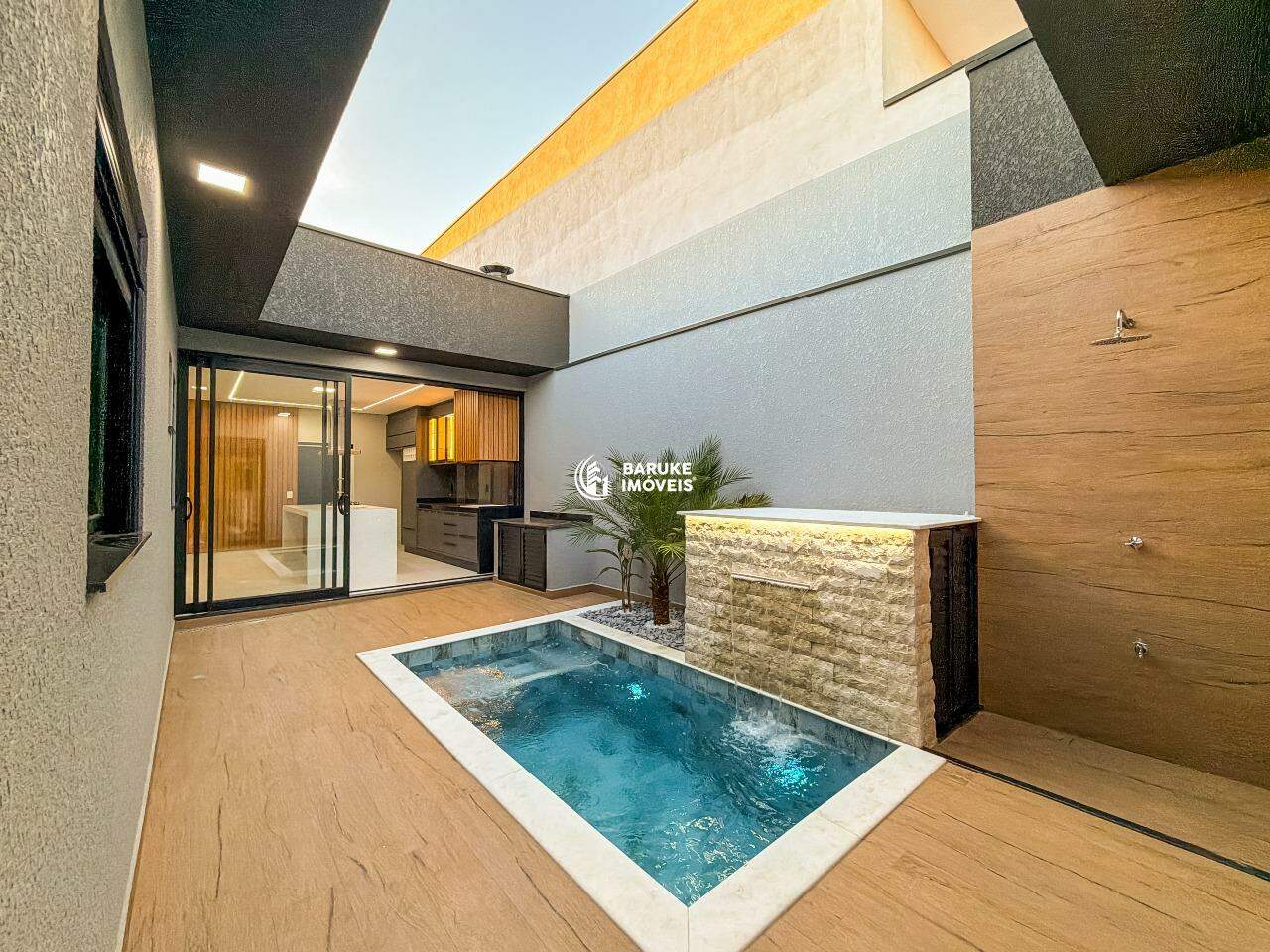 Casa de condomínio à venda no bairro JARDIM MANTOVAIndaiatuba: 