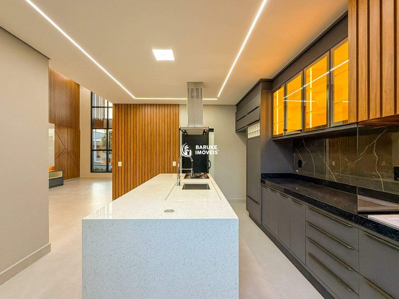 Casa de condomínio à venda no bairro JARDIM MANTOVAIndaiatuba: 