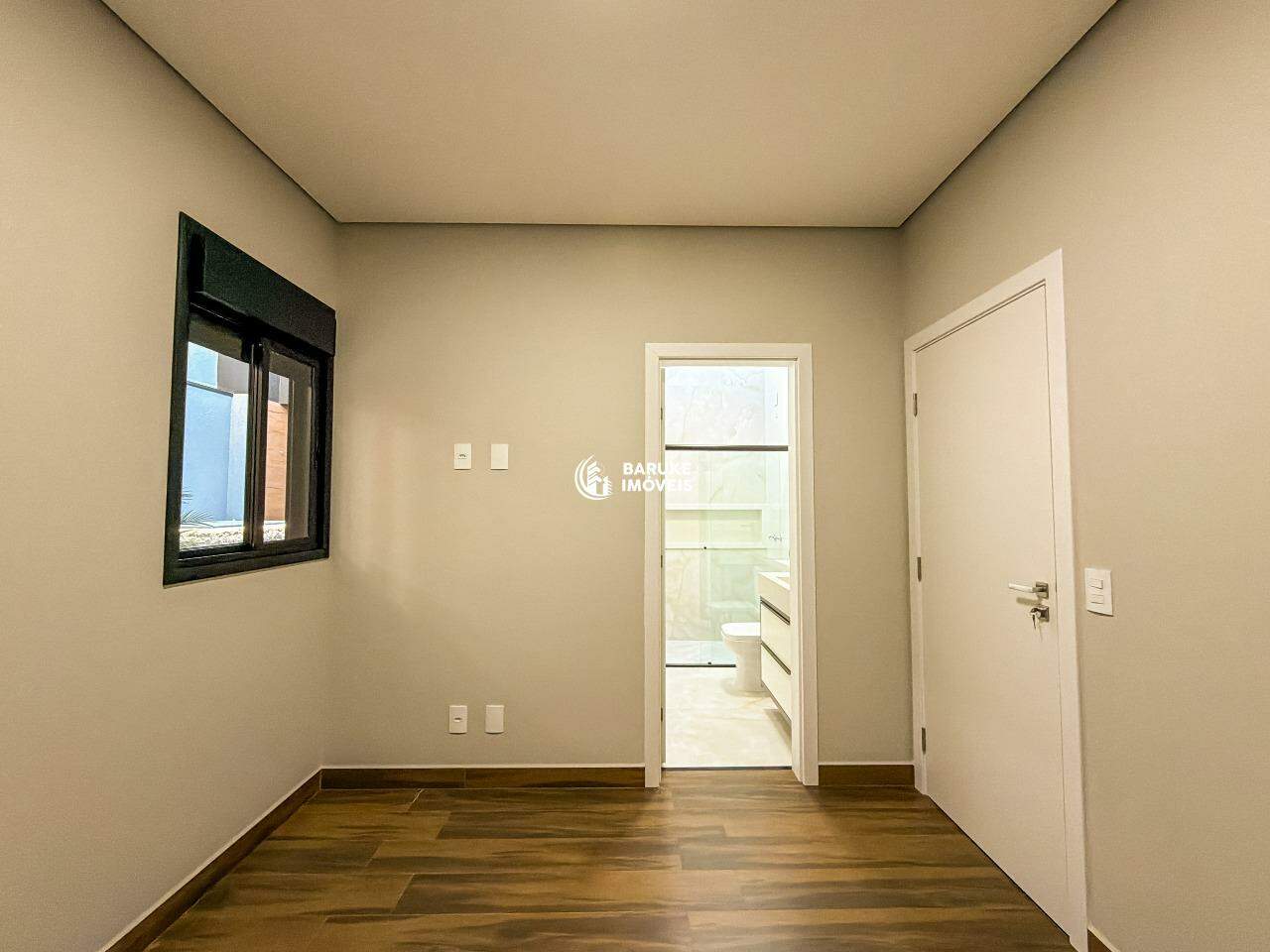 Casa de condomínio à venda no bairro JARDIM MANTOVAIndaiatuba: 