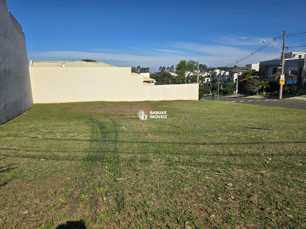 Terreno à venda no bairro JARDIM MARINGÁIndaiatuba: 