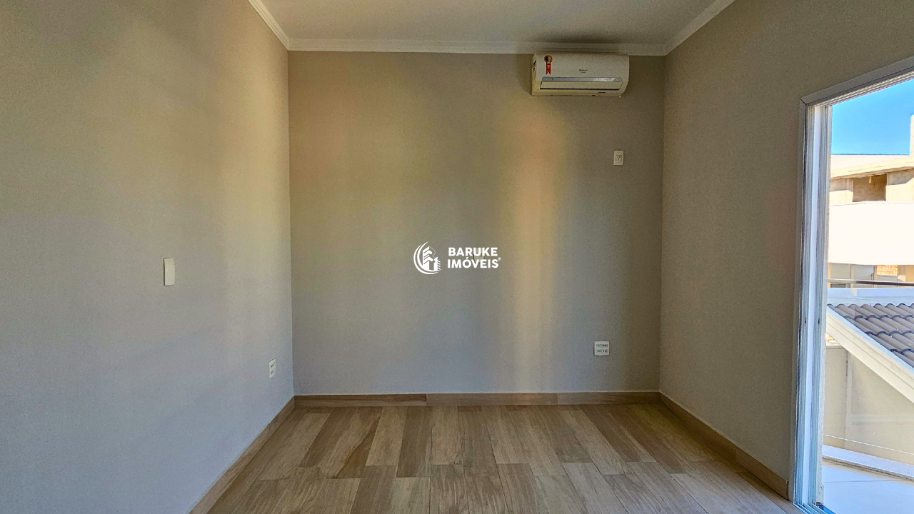 Casa de condomínio para aluguel no bairro CHACARA AREALIndaiatuba: 