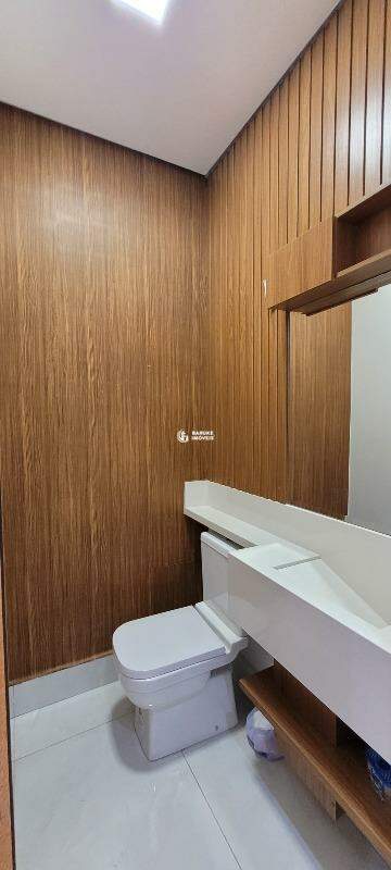Casa de condomínio para aluguel no bairro RESIDENCIAL MILANOIndaiatuba: 
