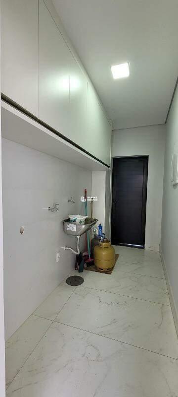 Casa de condomínio para aluguel no bairro RESIDENCIAL MILANOIndaiatuba: 
