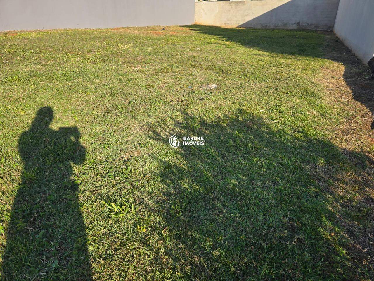 Terreno à venda no bairro JARDIM RESIDENCIAL DONA LUCILLAIndaiatuba: 