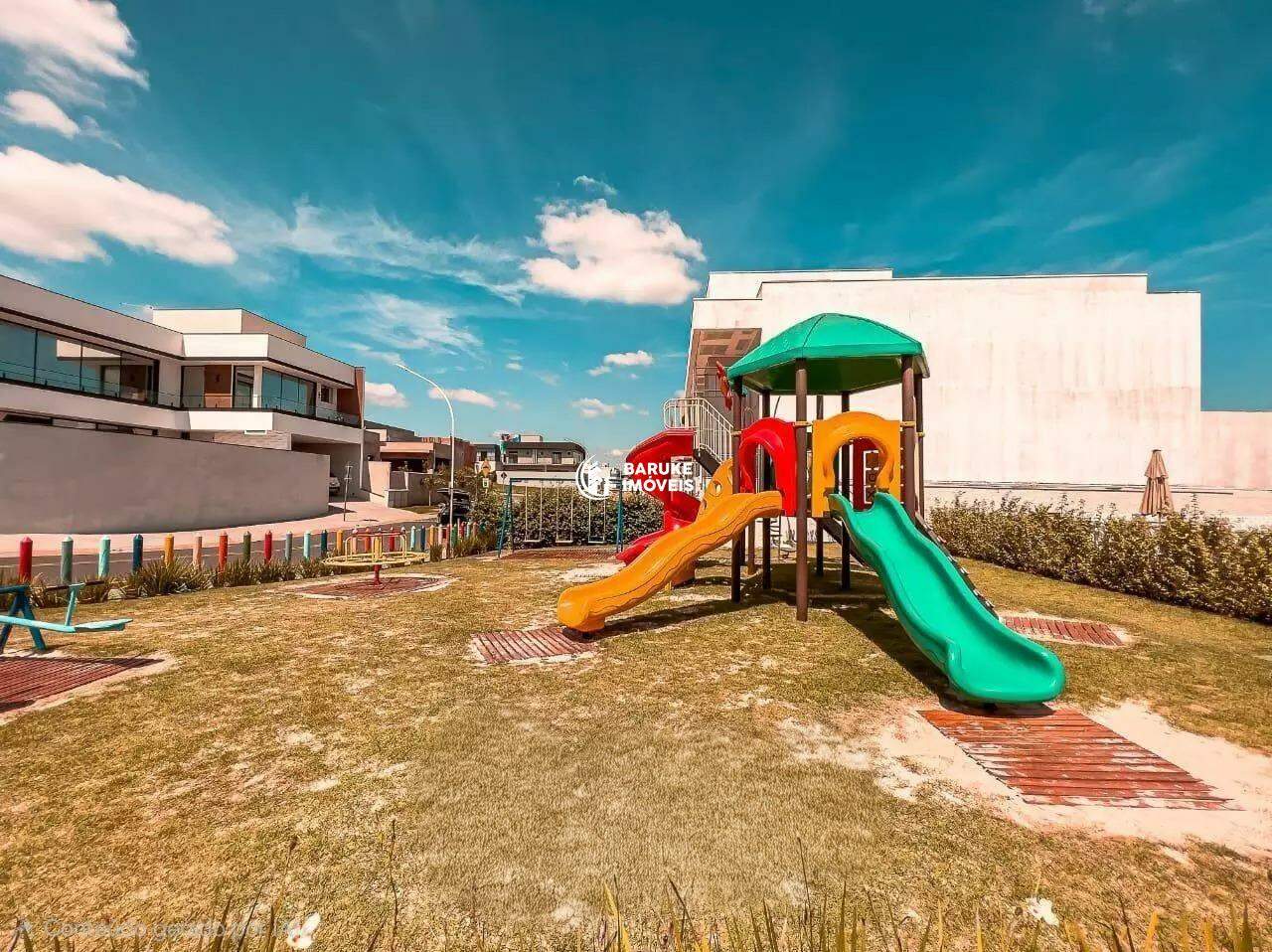 Terreno à venda no bairro JARDIM RESIDENCIAL DONA LUCILLAIndaiatuba: 