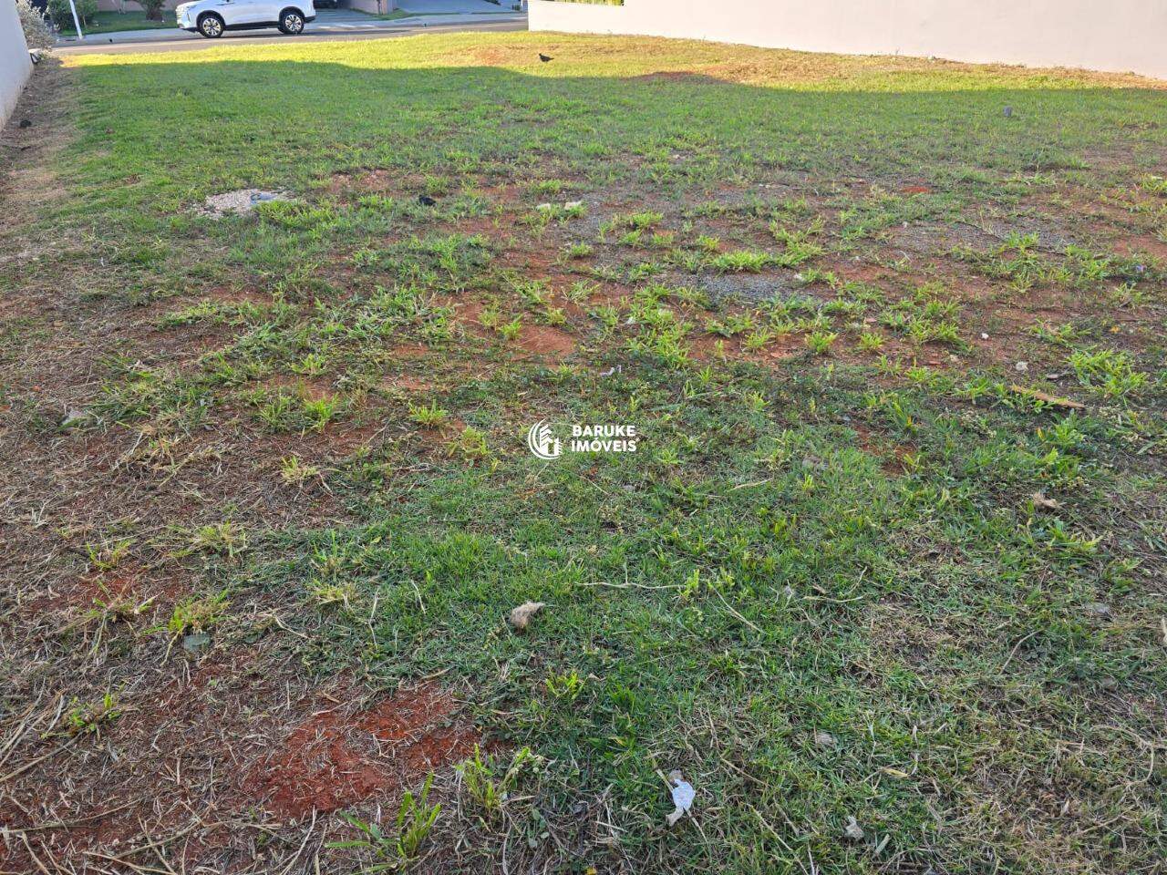 Terreno à venda no bairro JARDIM RESIDENCIAL DONA LUCILLAIndaiatuba: 