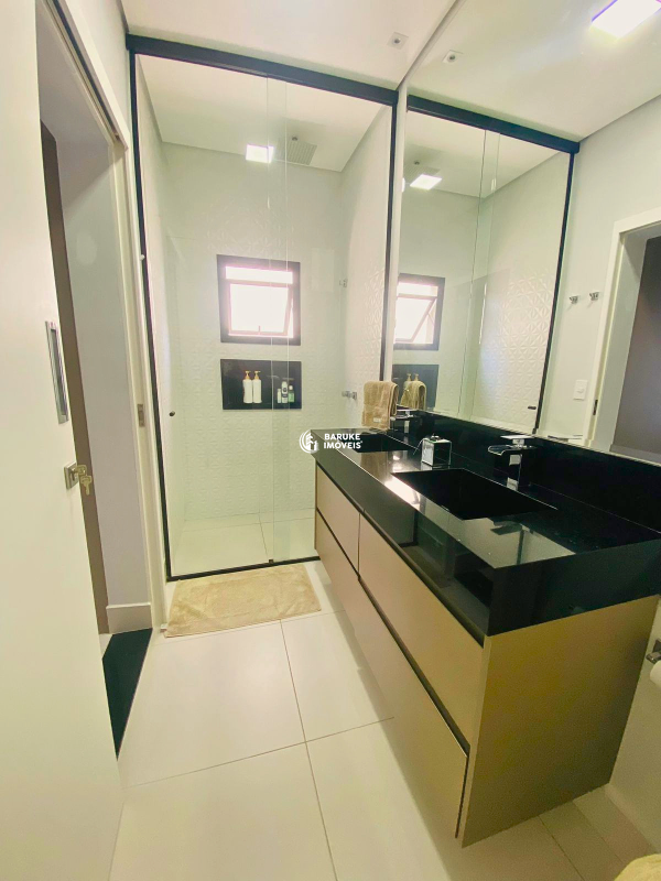 Casa de condomínio à venda no bairro JARDIM MANTOVAIndaiatuba: 