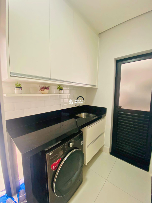 Casa de condomínio à venda no bairro JARDIM MANTOVAIndaiatuba: 