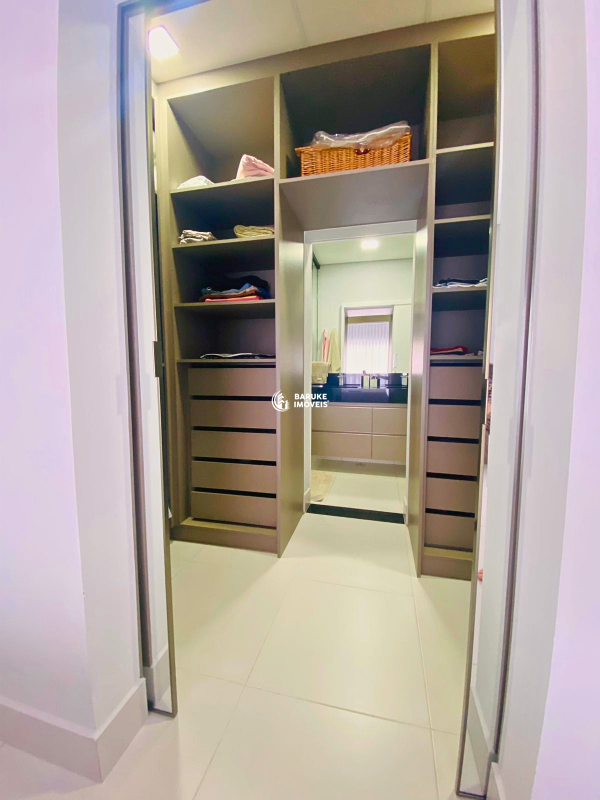 Casa de condomínio à venda no bairro JARDIM MANTOVAIndaiatuba: 