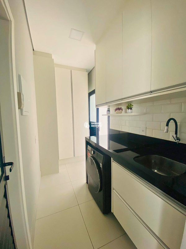 Casa de condomínio à venda no bairro JARDIM MANTOVAIndaiatuba: 