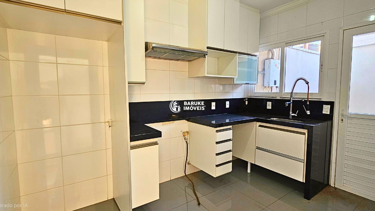 Casa de condomínio à venda no bairro MAISON BLANCHEIndaiatuba: 