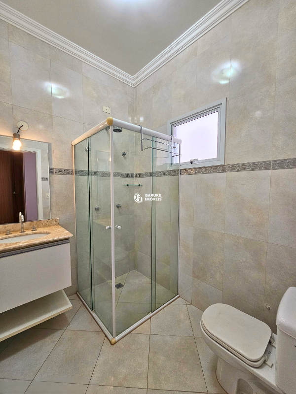 Casa de condomínio à venda no bairro VILA SUICAIndaiatuba: 