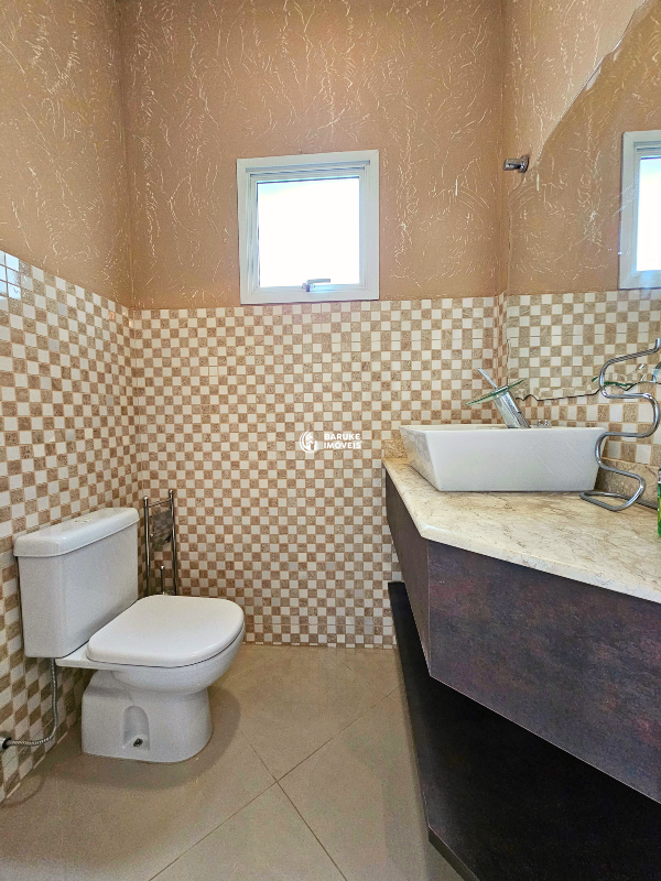 Casa de condomínio à venda no bairro VILA SUICAIndaiatuba: 