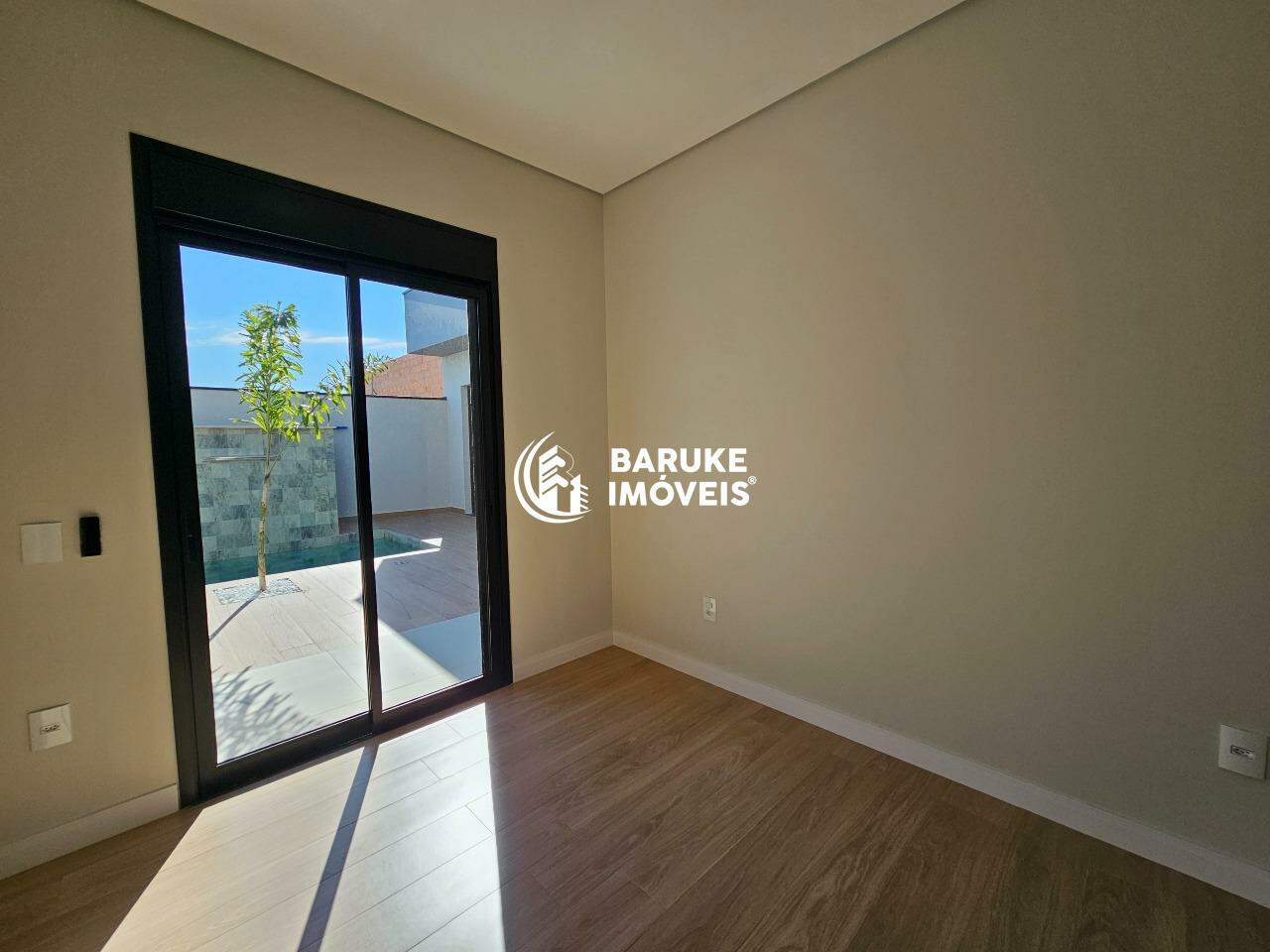Casa de condomínio à venda no bairro JARDIM RESIDENCIAL DONA MARIA CANDIDAIndaiatuba: 