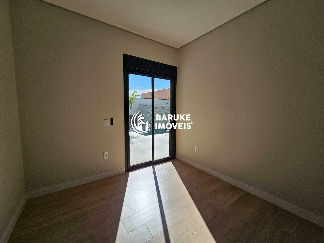 Casa de condomínio à venda no bairro JARDIM RESIDENCIAL DONA MARIA CANDIDAIndaiatuba: 