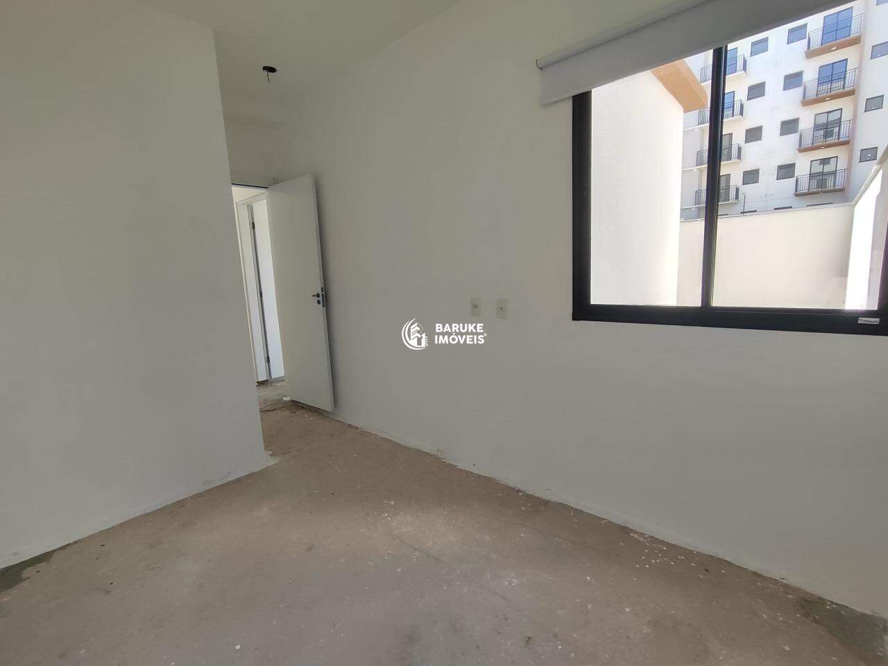 Apartamento à venda no bairro JARDIM HUBERTIndaiatuba: 