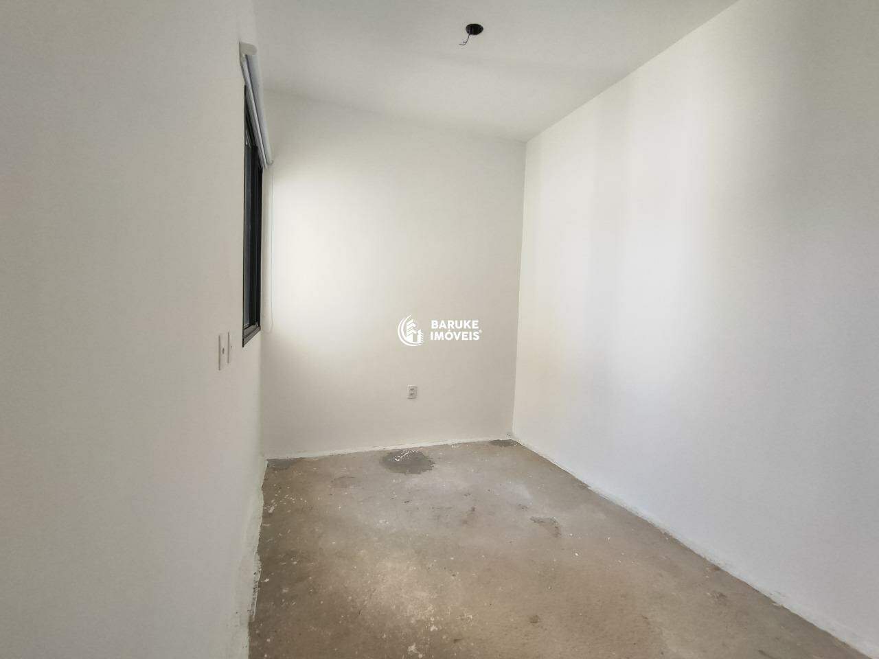 Apartamento à venda no bairro JARDIM HUBERTIndaiatuba: 