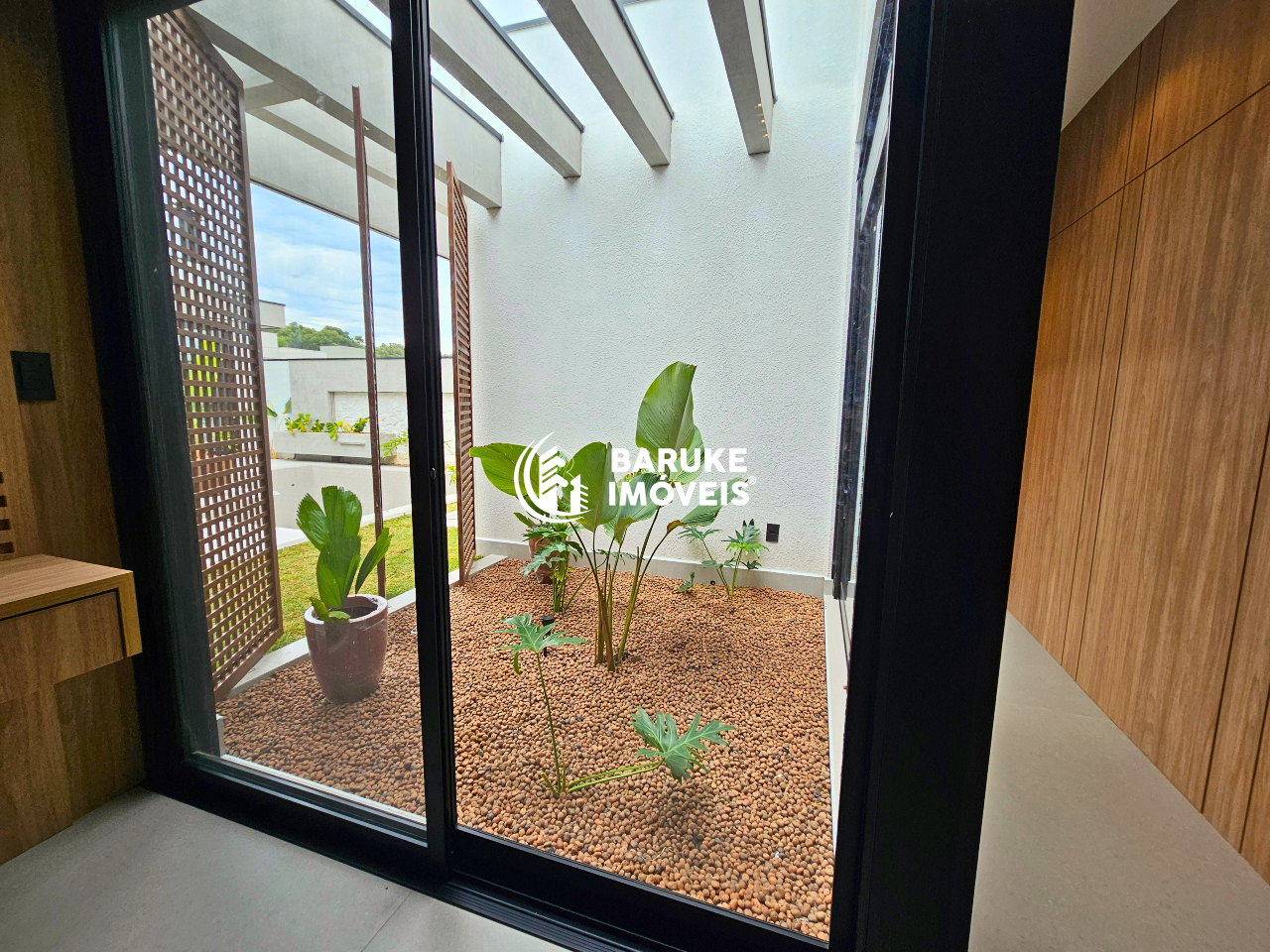 Casa de condomínio à venda no bairro RESIDENCIAL DUAS MARIASIndaiatuba: 