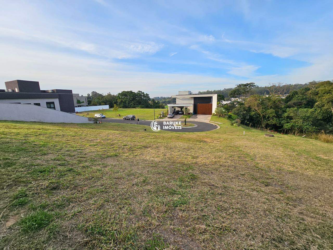 Terreno à venda no bairro Parque Villa dos PinheirosIndaiatuba: 