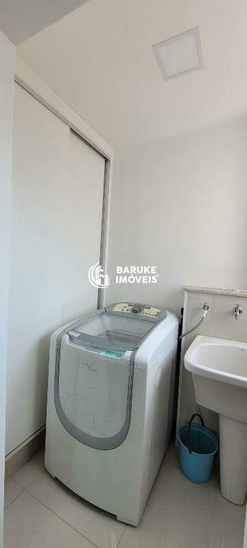 Apartamento à venda no bairro CENTROIndaiatuba: Área de serviço / lavanderia