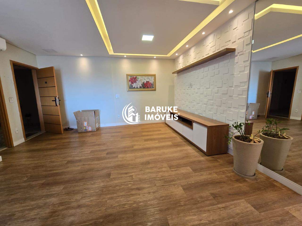 Apartamento à venda no bairro VILA ALMEIDAIndaiatuba: 